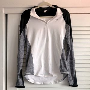 LIKE NEW! Underarmour Black and White Half Zip